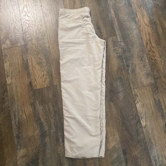 Izod Pants - Picture 4 of 4